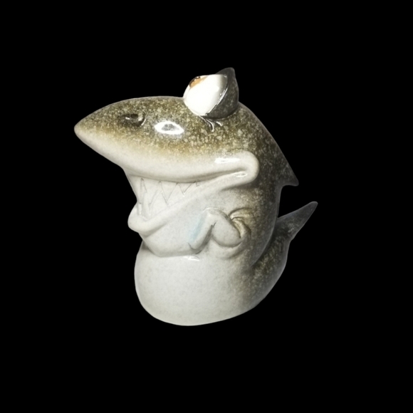 Ceramic Shark Coin Bank - Picture 3 of 10